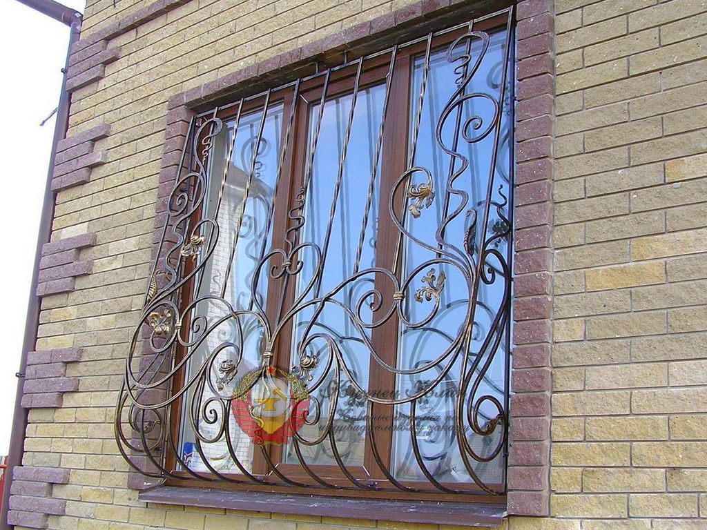 Кованая решетка с объемным рисунком